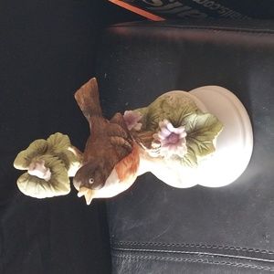 Musical figurine